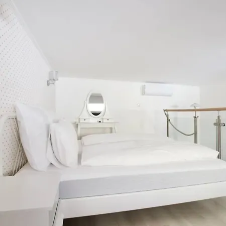 Apartman Standard By Hi5- Rose Street's *